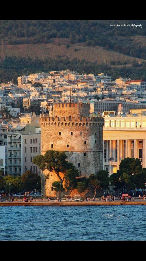 Stylish Seaview Rooftop Thessaloniki Exterior photo